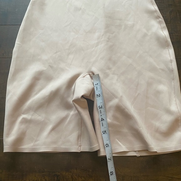 Thirdlove One piece nude shapewear - Picture 9 of 10